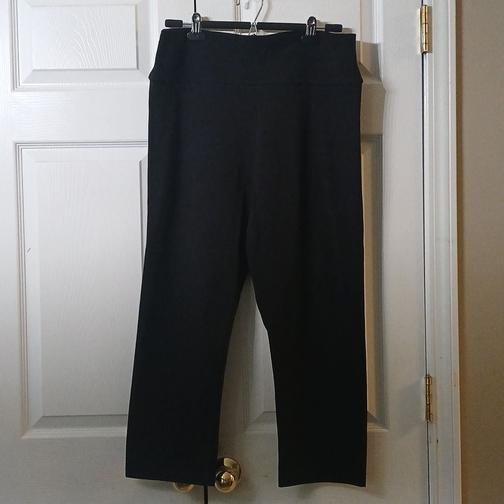 LOGO by Lori Goldstein wide band pullon black cropped pants  Sz LP
